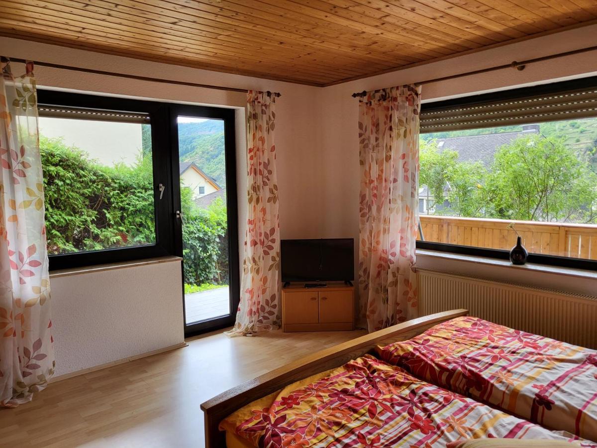 Ferienwohnung Zum Rheinblick Kestert Екстер'єр фото